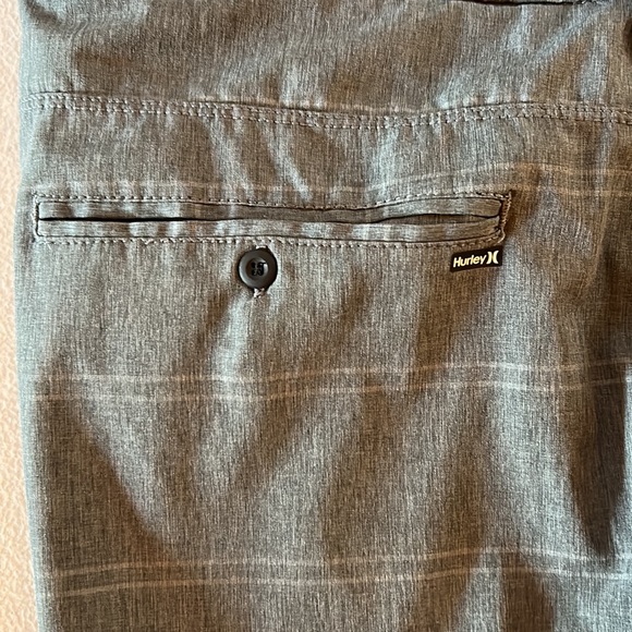 Hurley Phantom Quick Dry Shorts (32) - Picture 4 of 11